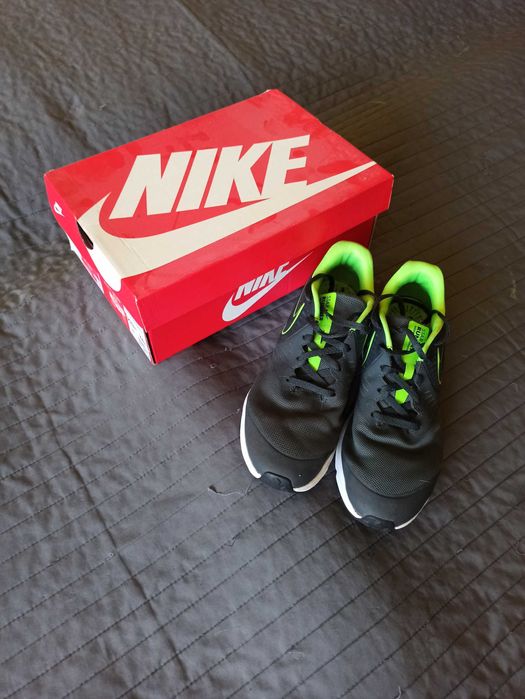 Sportowe buty Nike, unisex, rozm. 39