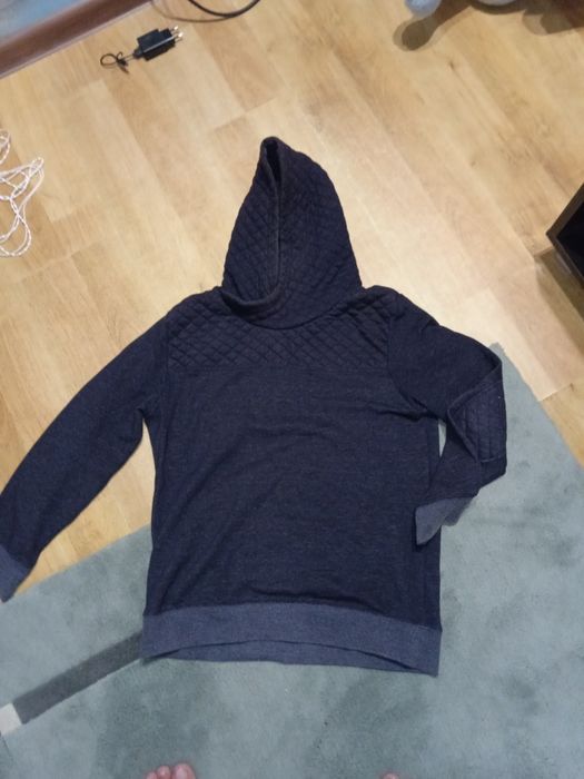 Продам кофту зимнюю, весеннюю и худи на мальчика