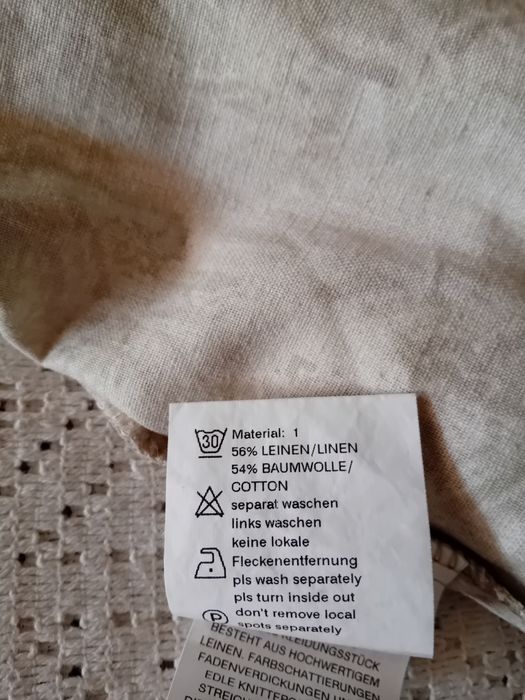 Suknię rozpinaną sprzedam