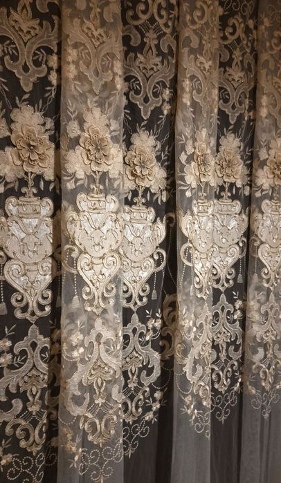 Тюль 3D бамбук крем в золоте, жемчуг, бархат 5м  Кукла пупс.