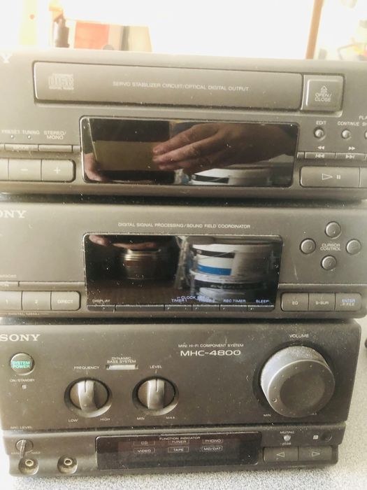 Sony  mini hifi MHC4800