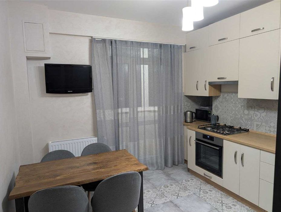 Оренда 2-х кім. квартири, Львів, вул. Демнянська, 64 м2, Власник