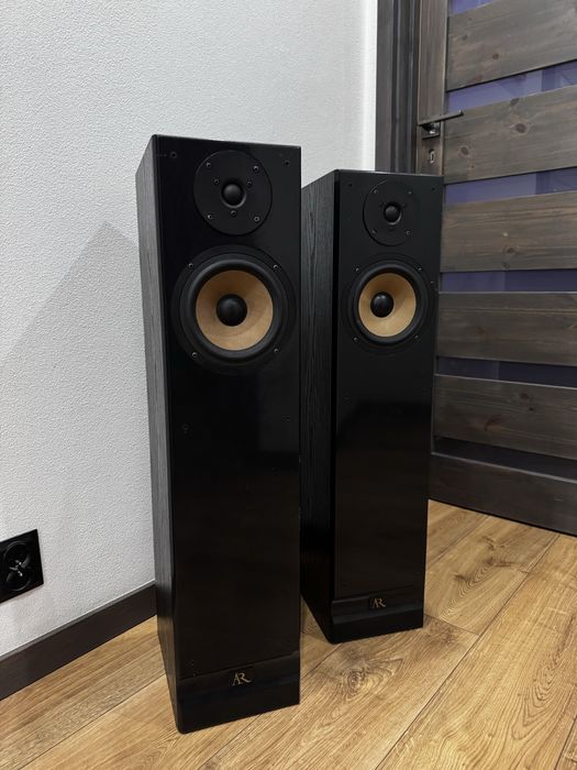 Kolumny acoustic reserch millenium 100