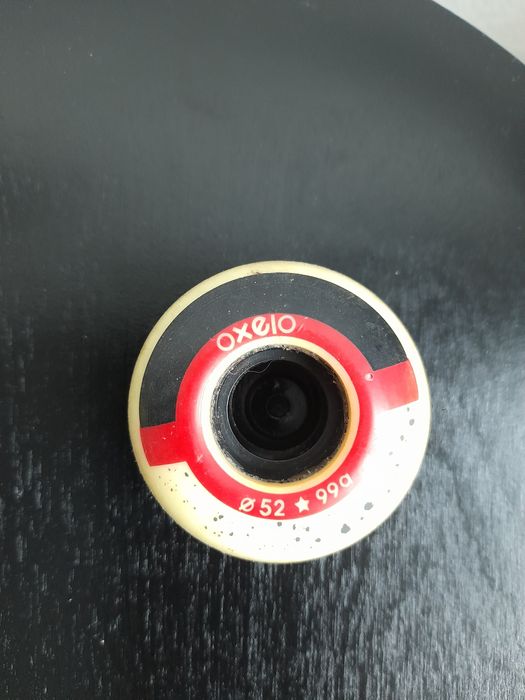 Skate com 2 conjuntos de rodas