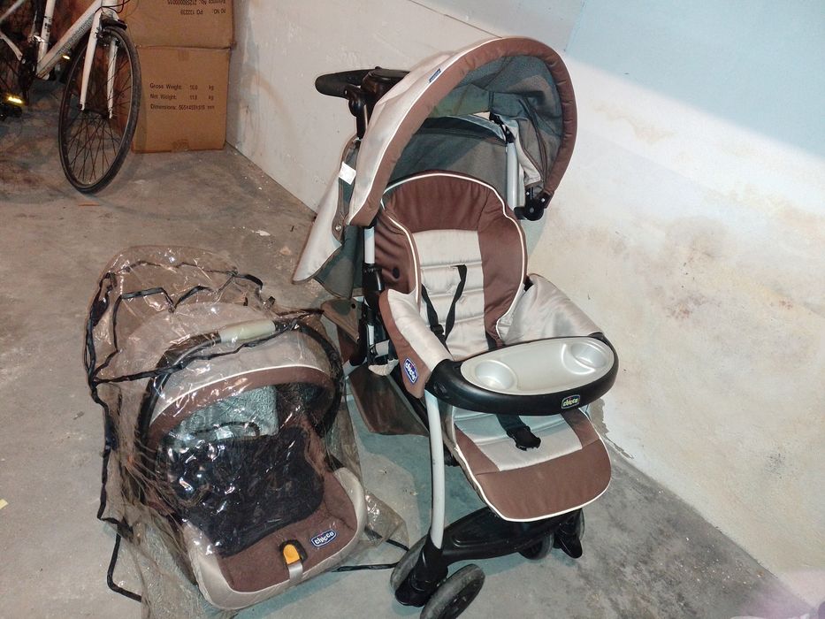 Carrinho de bebe chico