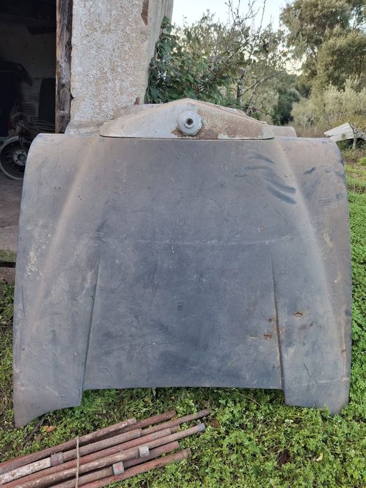 Capo de mercedes antigo