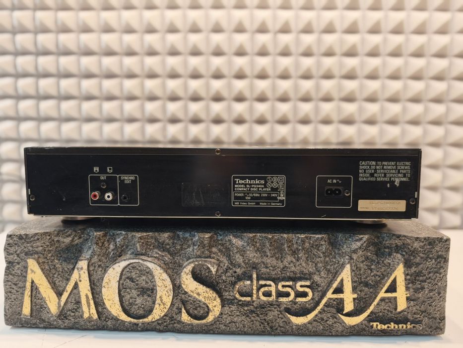 Odtwarzacz CD Technics SL PG 340 A.