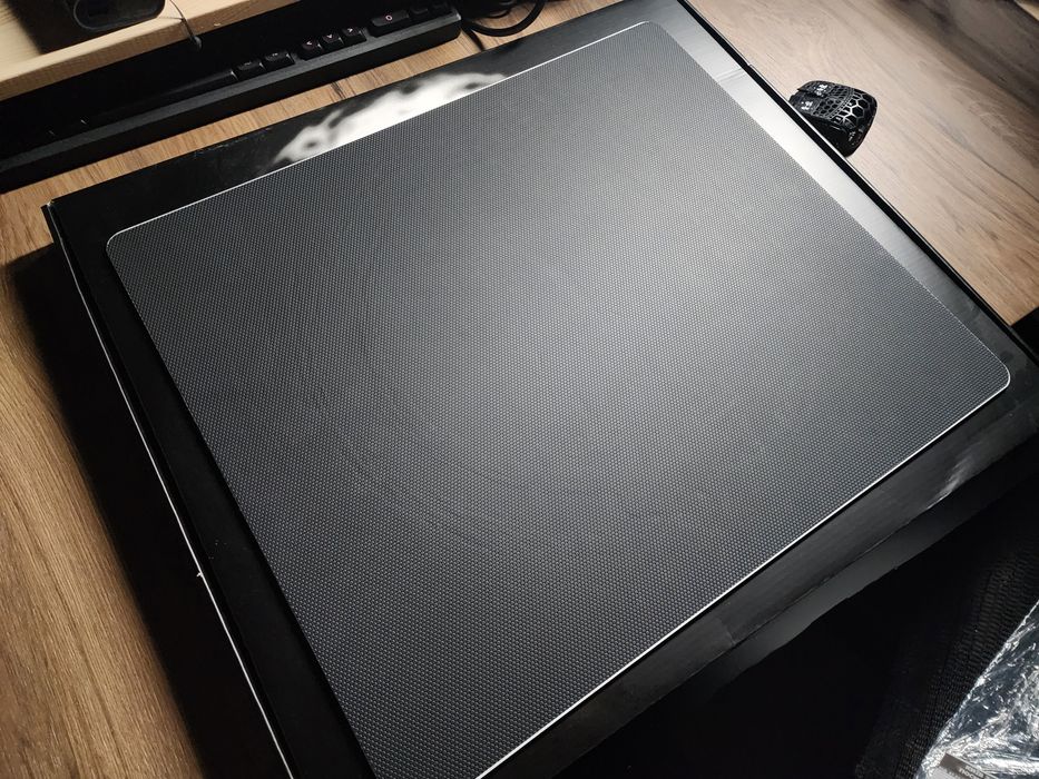 Tekkusai Singularity (склопад, скляний килимок для миші)