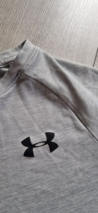 Under Armour bluzka koszulka T Shirt sportowa treningowa