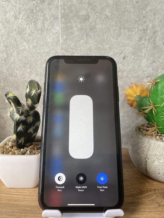 Apple iPhone XR 64GB Neverlock + быстрая зарядка в подарок