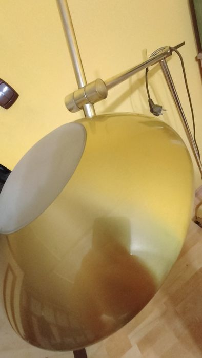 Lampa podłogowa kolor złoty