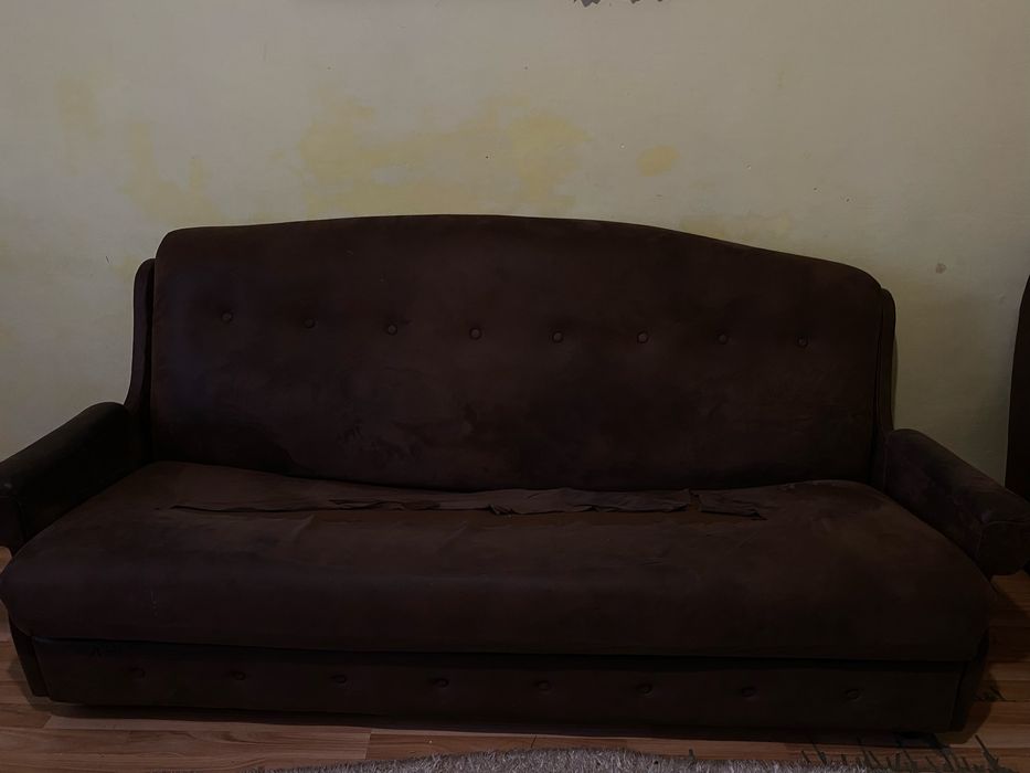 Диван та крісла в описі детальніше