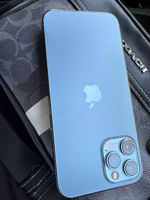 Продаю Iphone 12 Pro Max,128ГБ ( идеальное состояние)