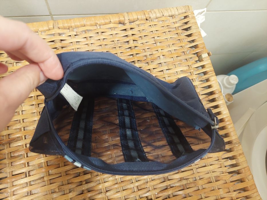 Granatowa kosmetyczka męska oddam za darmo