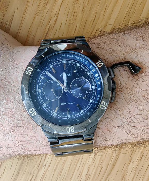 Relógio de pulso Guess