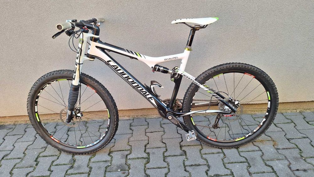 Cannondale Scalpel Carbon | Lefty | DT Swiss | Legenda XC |