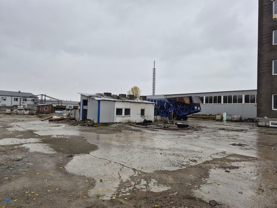 Продаж комерційноі нерухомості