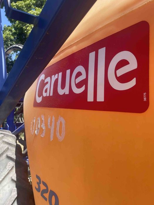 Продам польовий оприскувач.   Caruella OLYMPIA