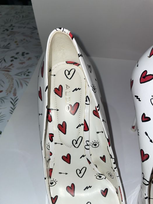 Aldo numero 37 sapato de salto alto com caixa