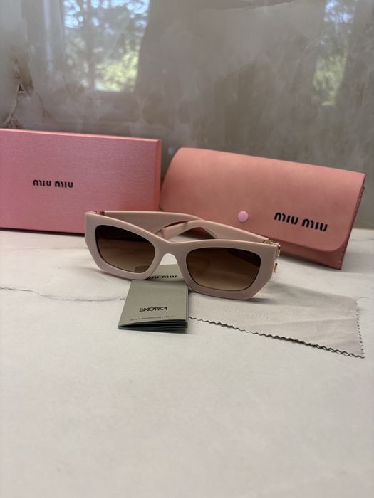 Nowe okukary Miu Miu