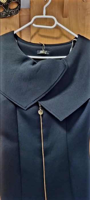 Nowa elegancka sukienka firmy T.a.T.U