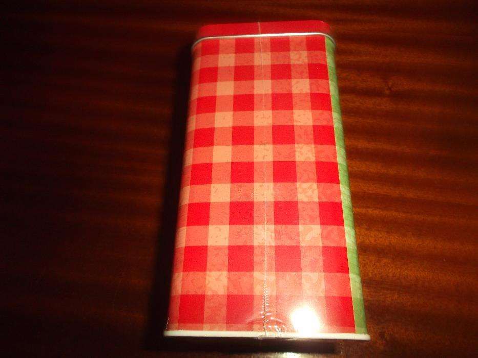 Caixas Retro Chapa/ Massas