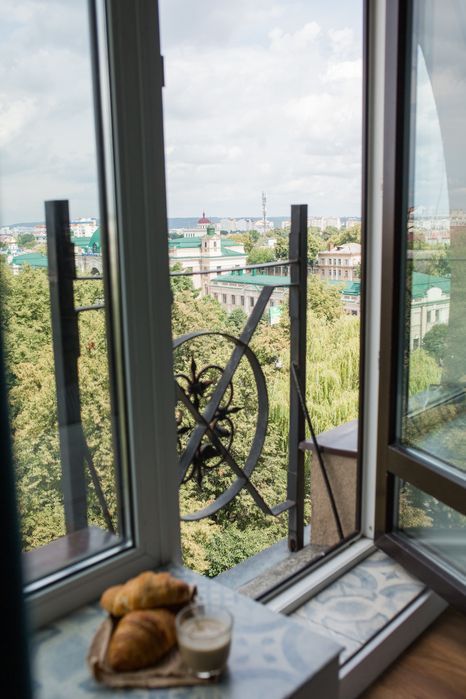 Погодинно,подобово центр вокзал документи.