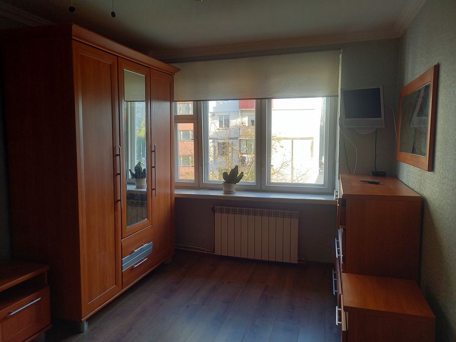 Квартира подобово посуточно.Недалеко озеро.Центр 2к, власник