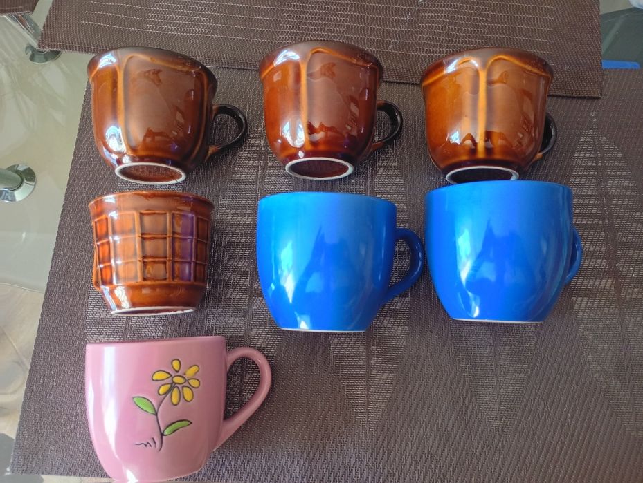 Filiżanki PRL 7 sztuk