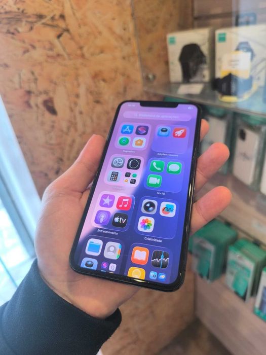 [PORTO] iPhone 11 Pro Max 64GB Preto