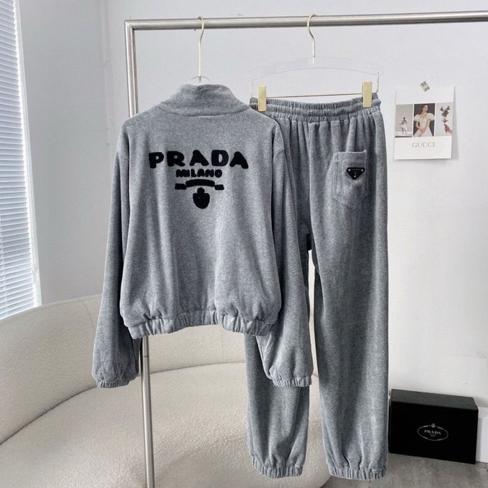 Спортивний костюм Prada спортивный костюм прада