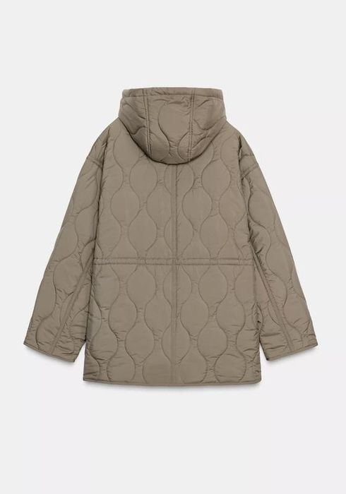 Весняна водовідштовхуюча  куртка zara S