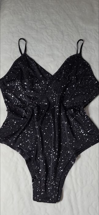 Купальник новий.