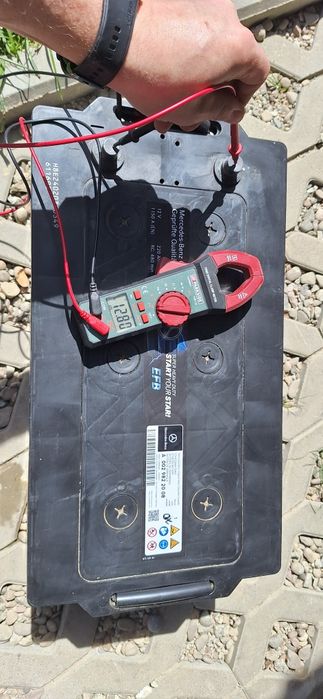 Sprzedam używane akumlatory   12v 1150A 220Ah