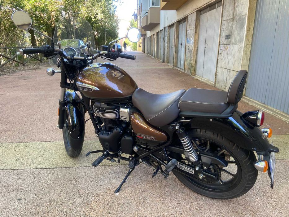 Royal Enfiled Meteor 350 (como nova)