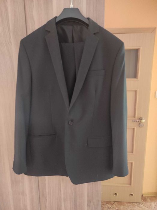 Garnitur męski czarny