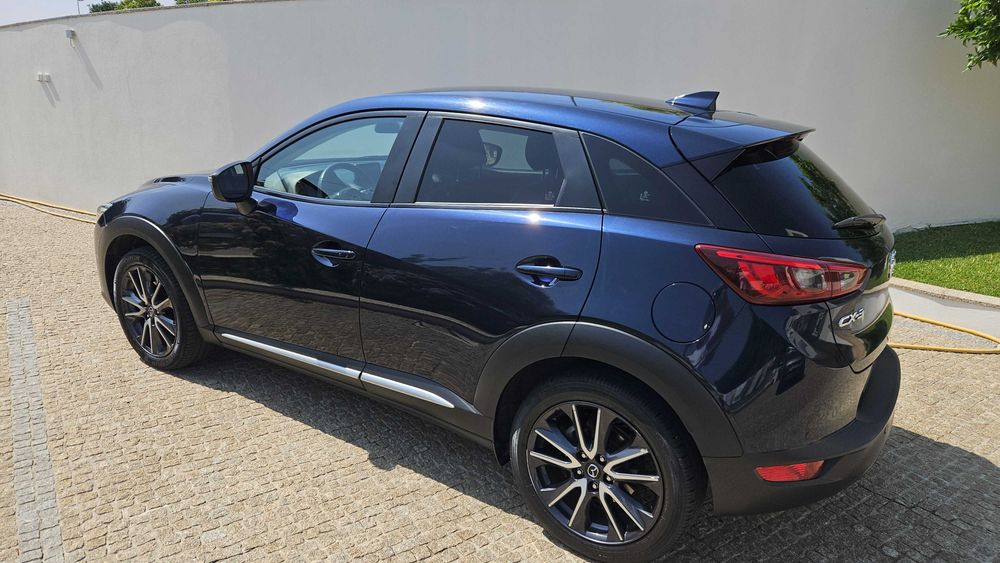 Mazda CX-3 2017 (dezembro)