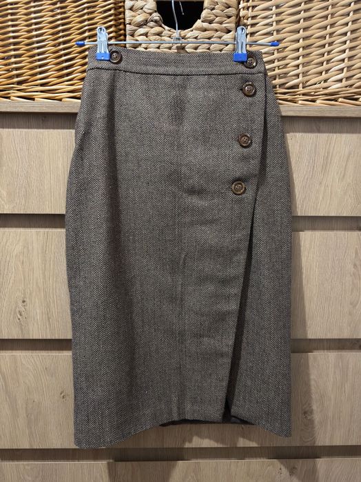 Шерстяна спідниця міді на запах. Український бренд YUNA