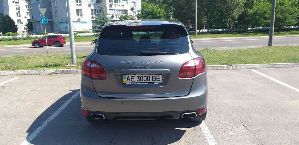 Porsche Cayenne 2011