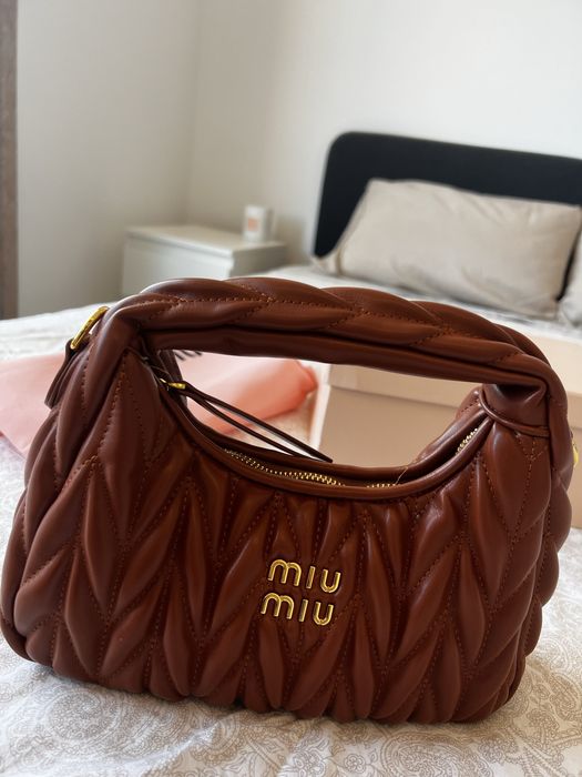 Mala Imitação Miu Miu