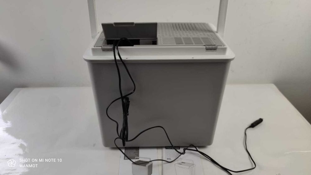 Lodówka turystyczna samochodowa 230/24V 30 litrów