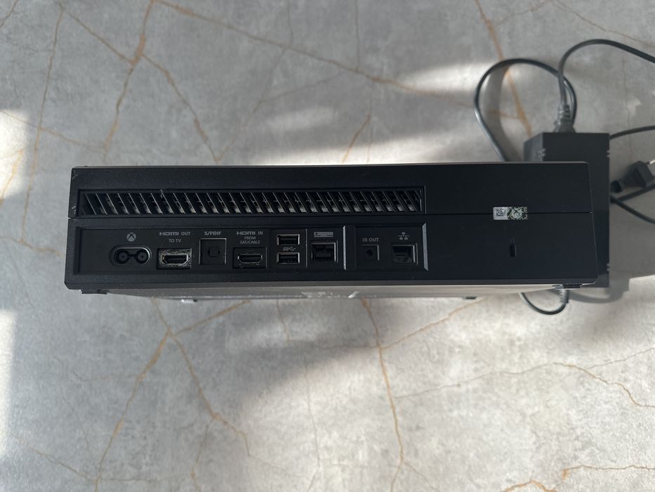 Xbox one Fat 500GB po SPA