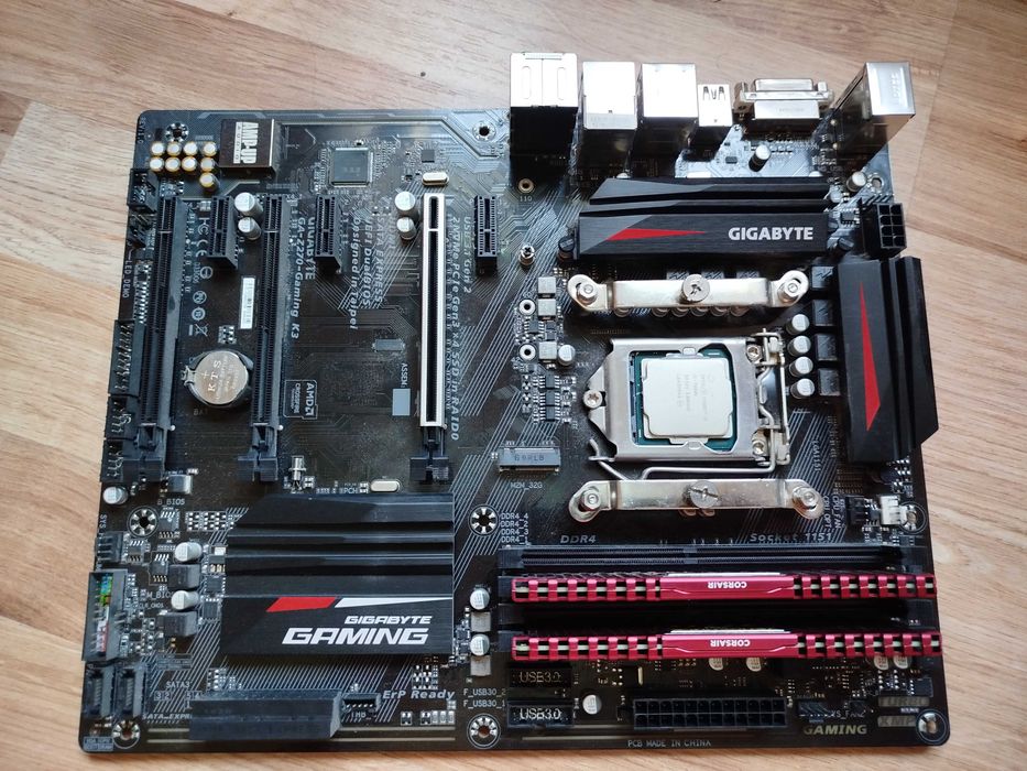 ZESTAW W CAŁOŚCI LUB NA CZĘŚCI: Gigabyte ga-z270-gaming k3 + Intel Core i5-7600k 3.80 ghz + 16 GB RAM DDR4 3000 mhz + Radiator