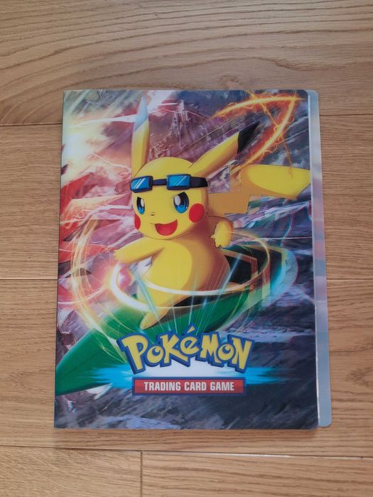 Album Pokemony na 216 kart