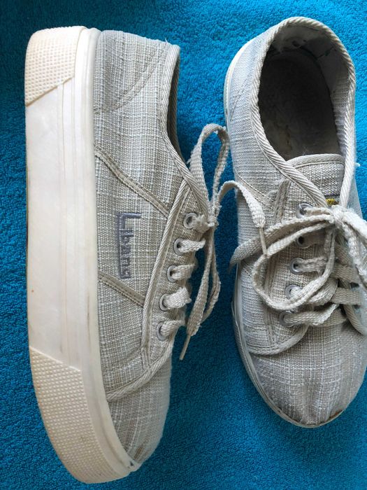 Тапочки кроссовки кеды мокасины туфли женские 39-40 р