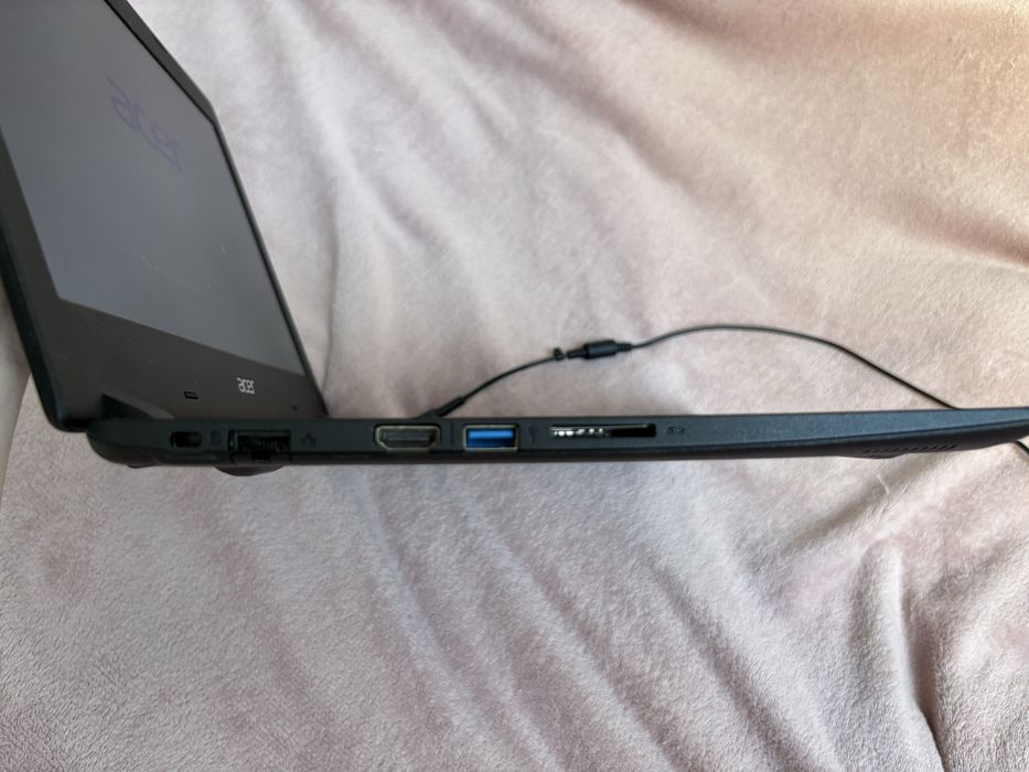 Laptop Acer Aspire 1