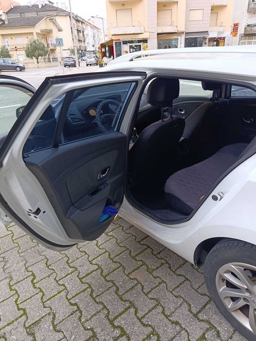 Renault Mégane III 1.5 dCi 90cv – 2012