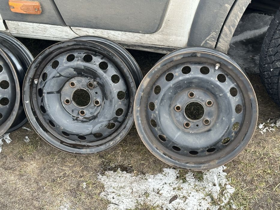 Felgi stalowe z czujnikami od Kia 15 cali