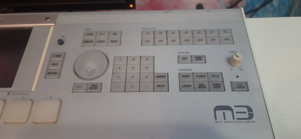 Синтезатоо KORG Корг m3 XPanded