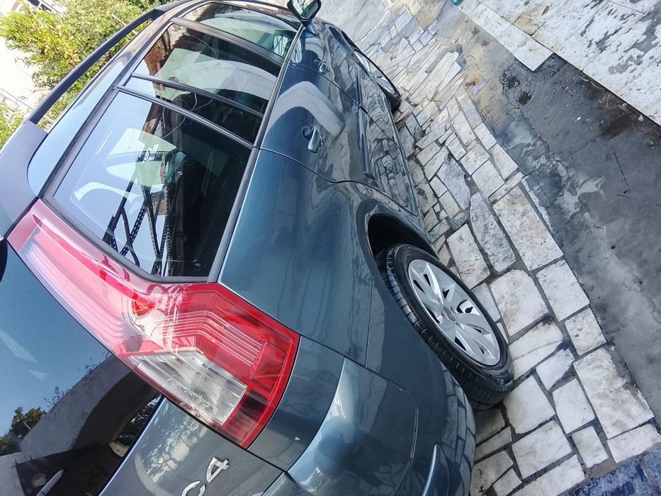 C4 picasso 2010 com reserva de propriedade!
